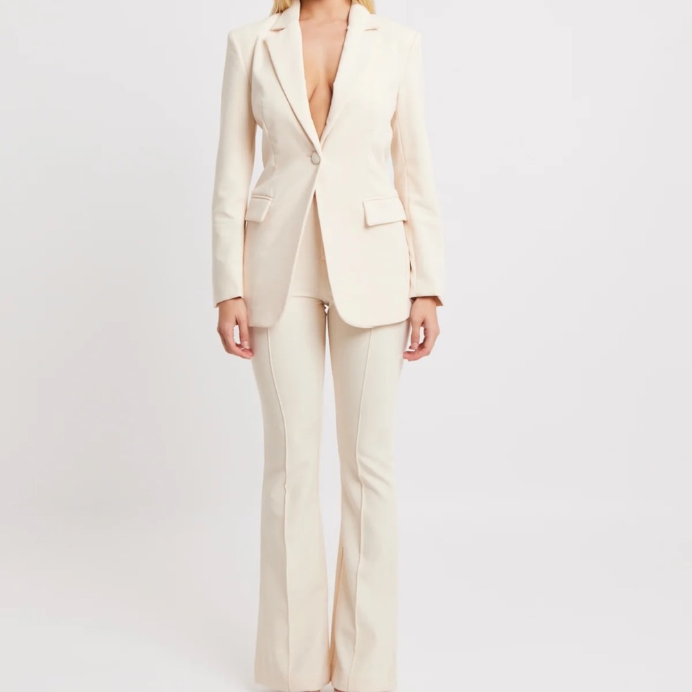 pant suit
